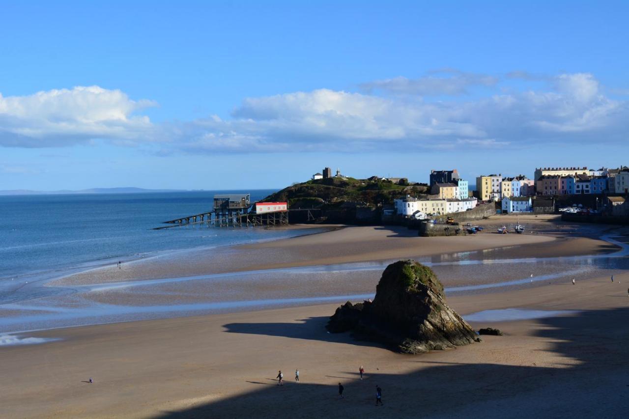 Penddaulwyn Uchaf Farm # Carmarthenshire Apartman Nantgaredig Kültér fotó
