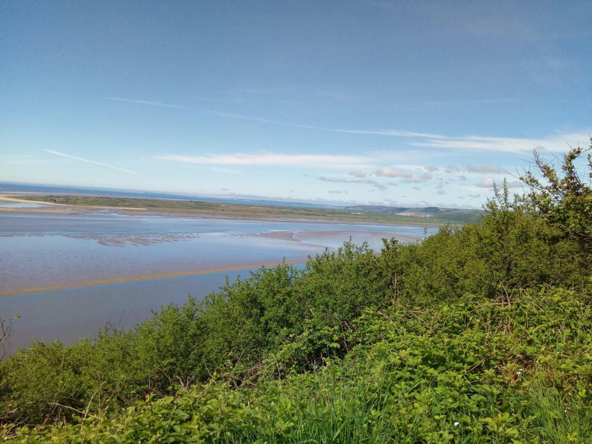 Penddaulwyn Uchaf Farm # Carmarthenshire Apartman Nantgaredig Kültér fotó