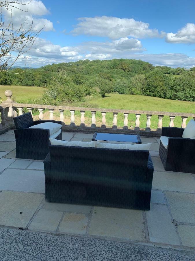 Penddaulwyn Uchaf Farm # Carmarthenshire Apartman Nantgaredig Kültér fotó